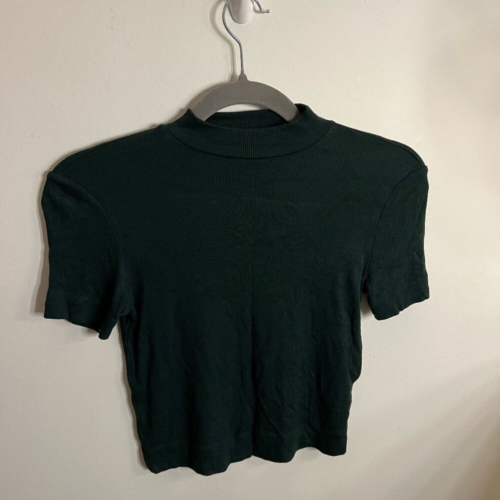 Aritzia Babaton Forest Green Mock Neck Tee